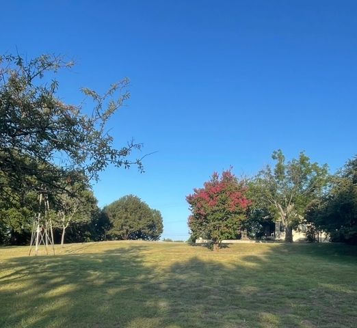 208 W 7th Street W, Weatherford, TX 76086