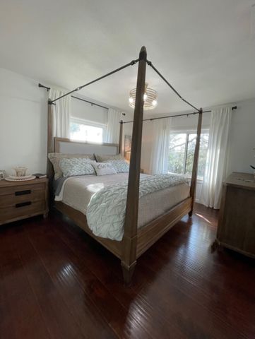 208 W 7th Street W, Weatherford, TX 76086