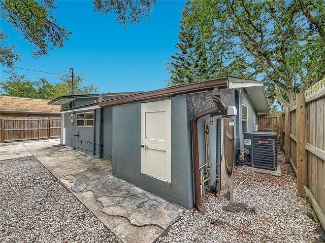 510 2ND AVENUE NE, Largo, FL 33770