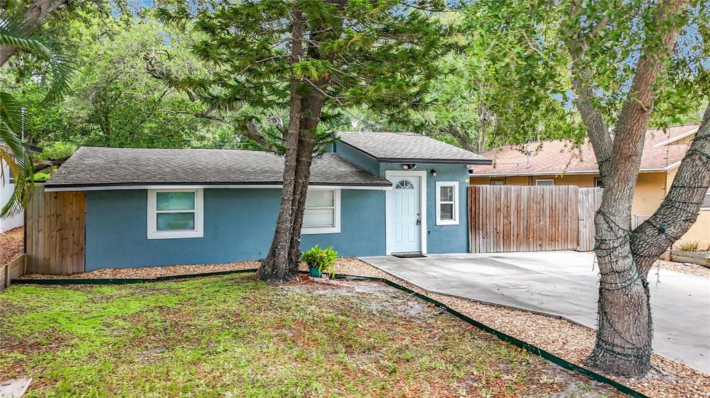 510 2ND AVENUE NE, Largo, FL 33770