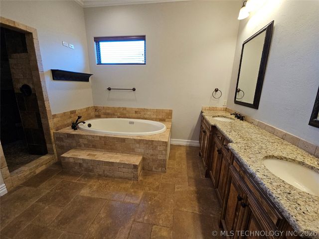 1003 Sunnybrook, Mcalester, OK 74501