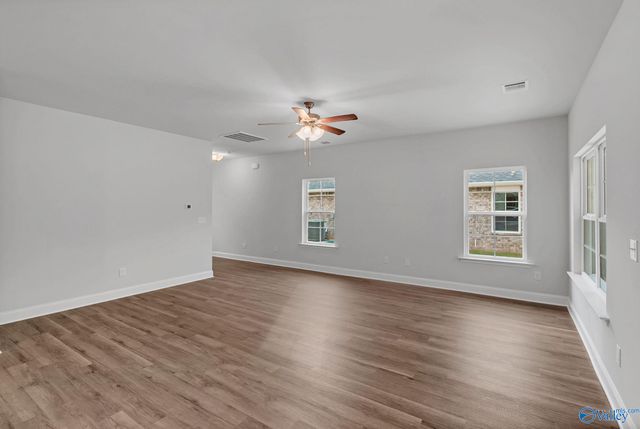 15500 Lapwing Cove, Athens, AL 35611