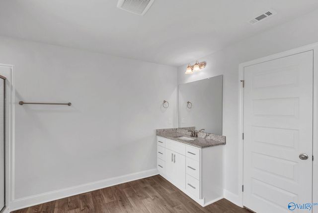 15500 Lapwing Cove, Athens, AL 35611