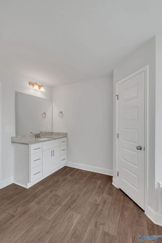 15500 Lapwing Cove, Athens, AL 35611