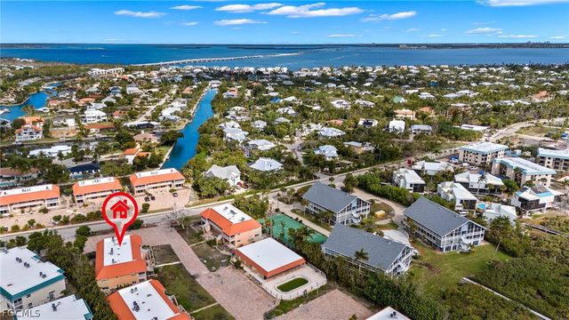 805 E Gulf DR 5-D, Sanibel, FL 33957
