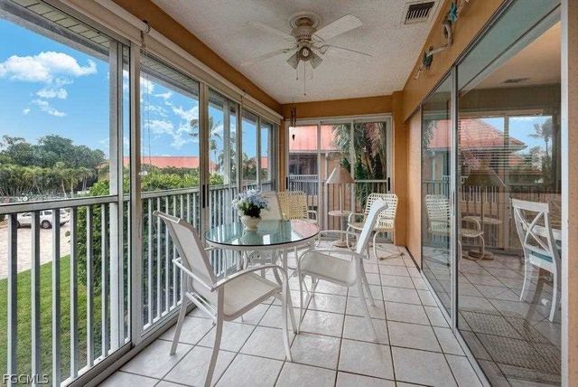 805 E Gulf DR 5-D, Sanibel, FL 33957