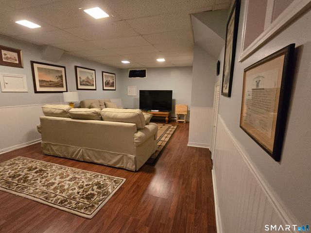 27 Crows Nest Lane 14B, Danbury, CT 06810