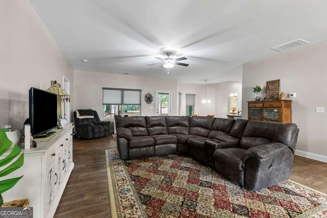 537 Forest Path, Jefferson, GA 30549