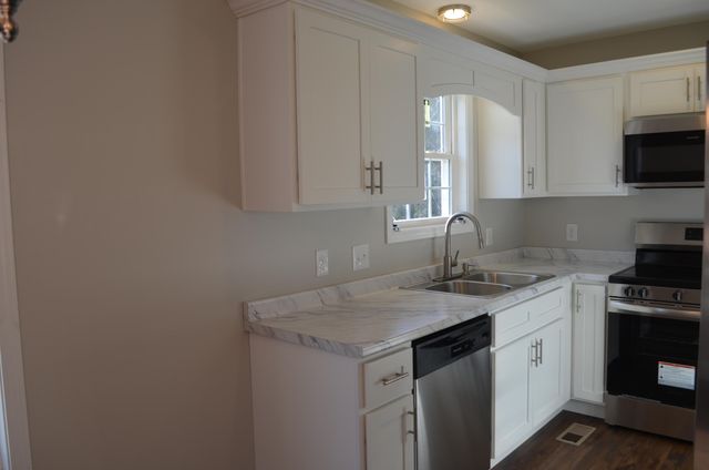 1735 Robinson Creek Road, Manchester, KY 40962