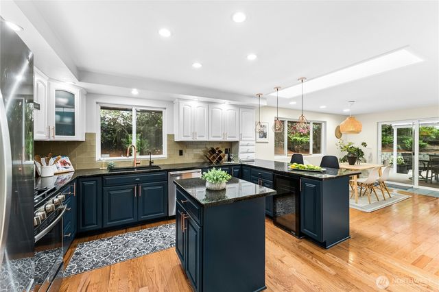 18152 145th Avenue SE, Renton, WA 98058