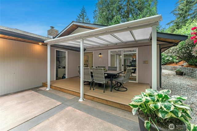18152 145th Avenue SE, Renton, WA 98058