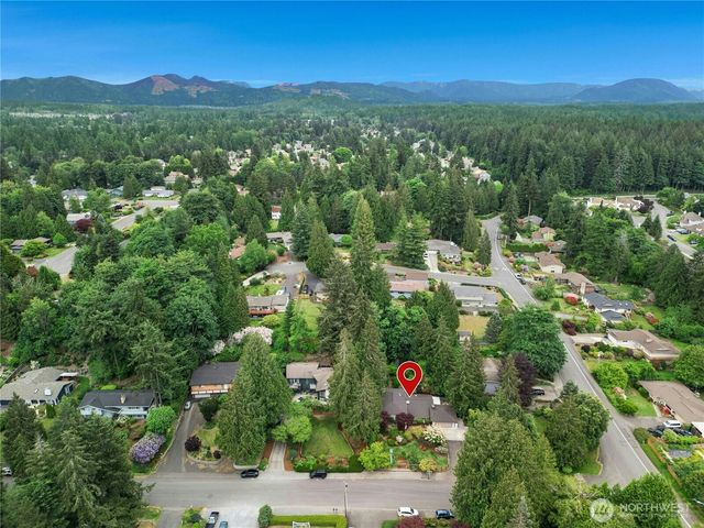18152 145th Avenue SE, Renton, WA 98058