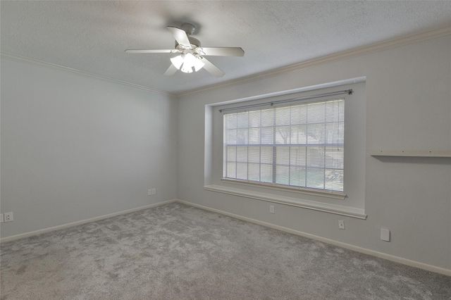 4527 Natural Bridge Drive, Houston, TX 77345