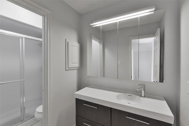 4527 Natural Bridge Drive, Houston, TX 77345