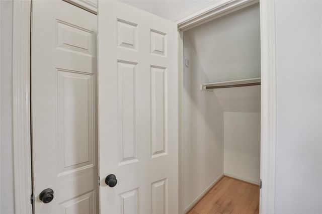 4527 Natural Bridge Drive, Houston, TX 77345