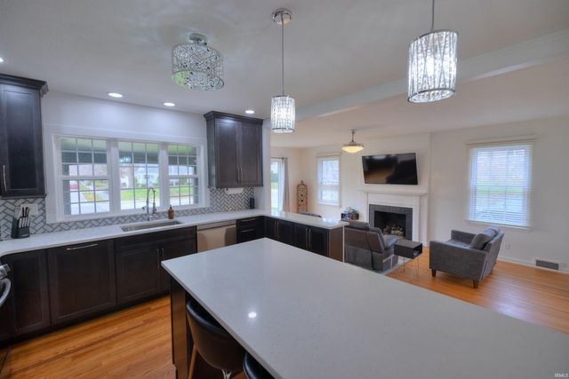 1101 S 9th Street, Lafayette, IN 47905