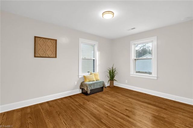 800 Essex Road, Winston-salem, NC 27105