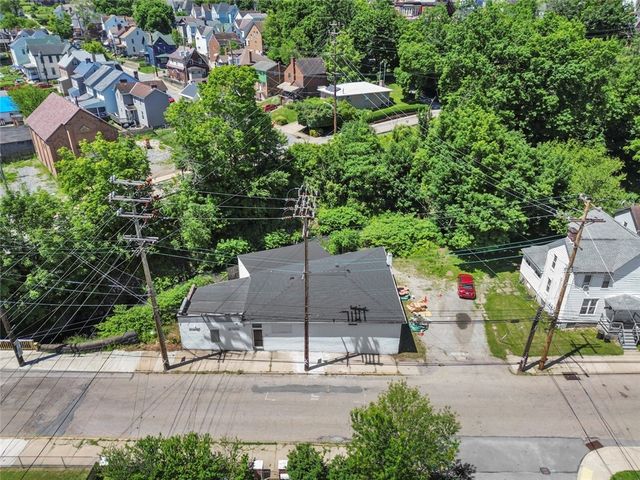 101 Railroad Ave, Carnegie, PA 15106