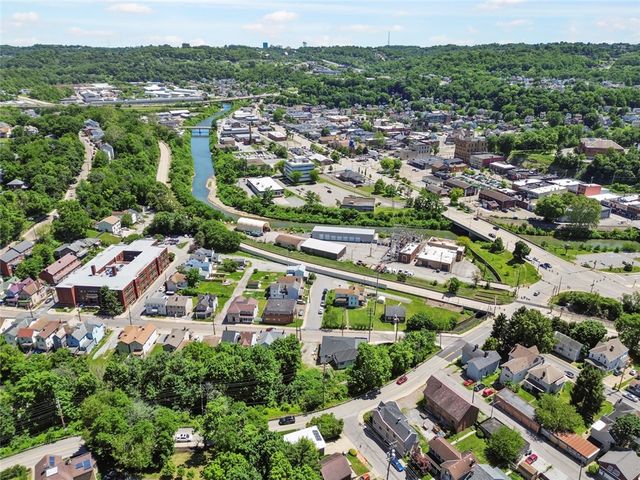 101 Railroad Ave, Carnegie, PA 15106