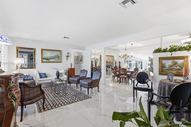 2624 NE 30th St, Fort Lauderdale, FL 33306