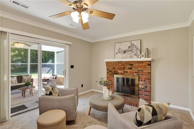 317 Lynchburg DR, Newport News, VA 23606