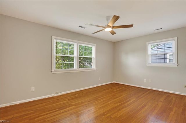 317 Lynchburg DR, Newport News, VA 23606