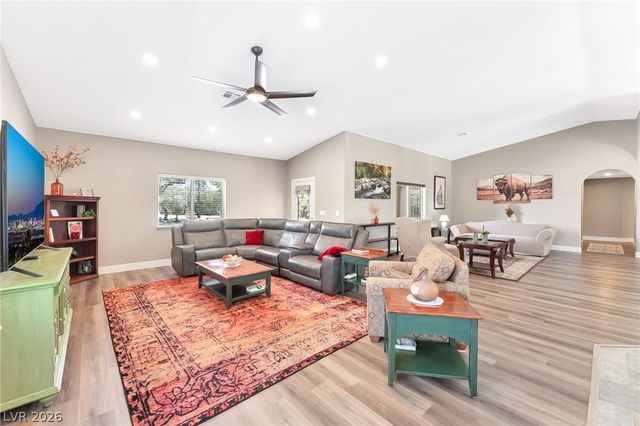 8940 West Fisher Avenue, Las Vegas, NV 89149