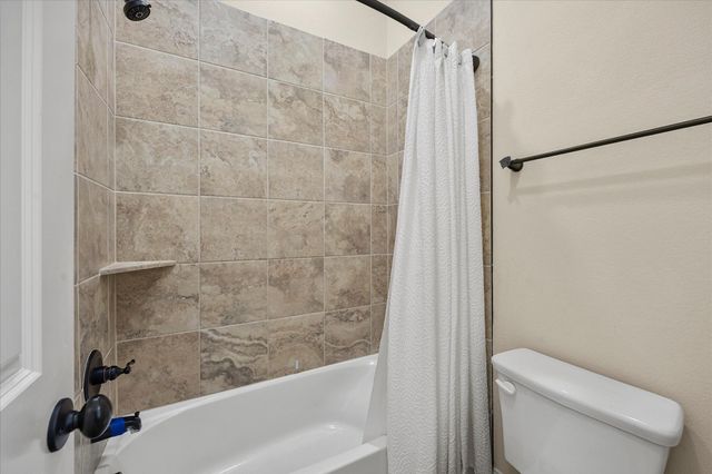 660 Sharpley Drive, Fate, TX 75087
