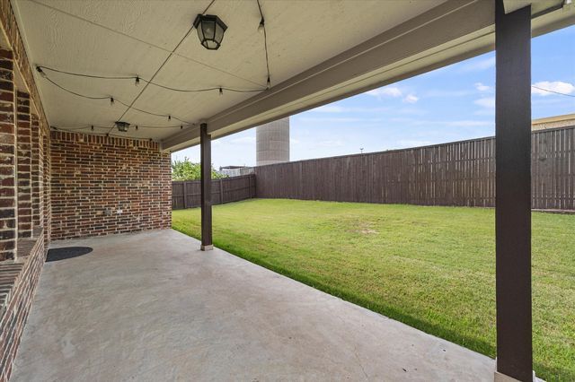 660 Sharpley Drive, Fate, TX 75087