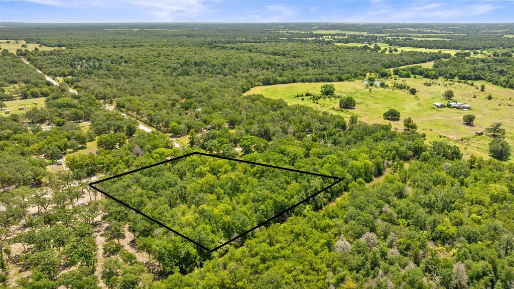 1172 Deerwood DR, Elgin, TX 78621