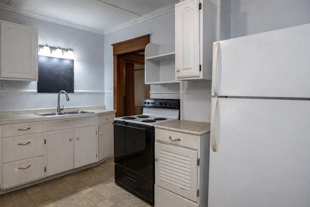 212 4TH STREET, Neenah, WI 54956