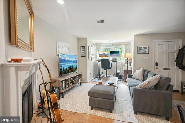 509 3RD ST NE, Washington, DC 20002