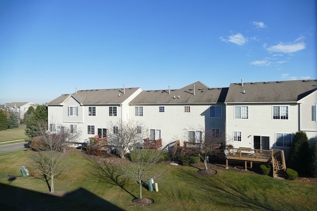 1829 Indian Hill Lane 1829, Aurora, IL 60503