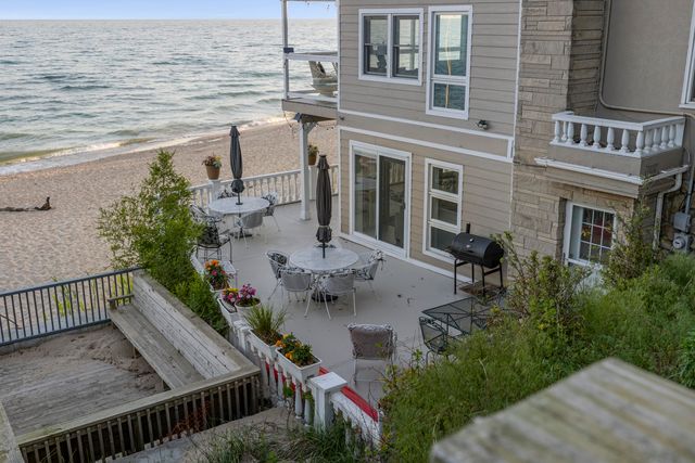 2300 Lake Shore Drive, Long Beach, IN 46360