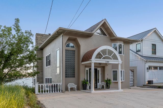 2300 Lake Shore Drive, Long Beach, IN 46360