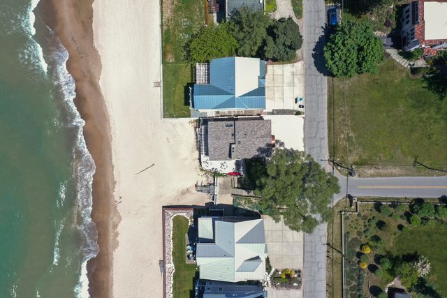 2300 Lake Shore Drive, Long Beach, IN 46360