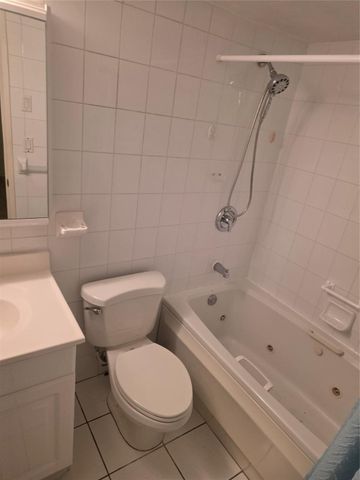 259 S Cypress Road 509, Pompano Beach, FL 33060