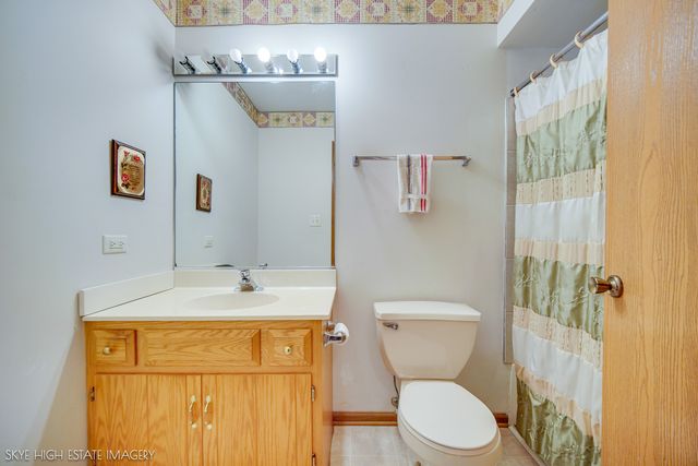 45 Denise Court, Matteson, IL 60443