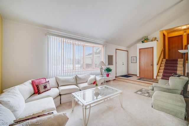 45 Denise Court, Matteson, IL 60443