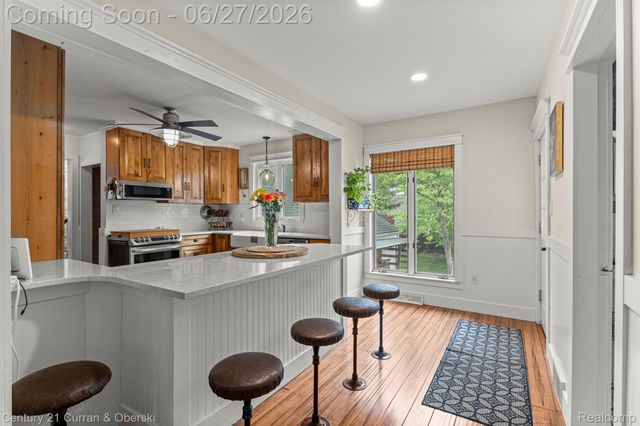 22511 Cherry Hill Street, Dearborn, MI 48124