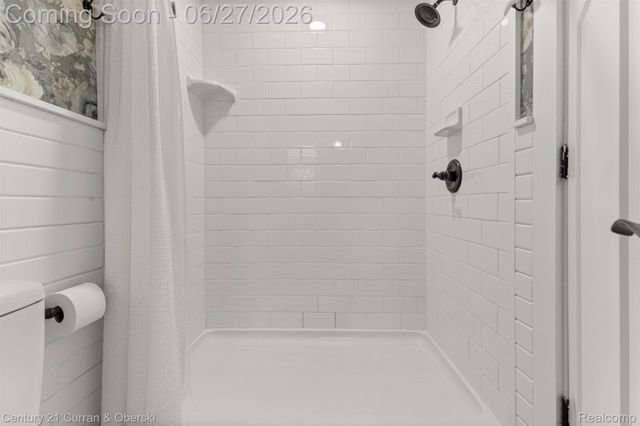 22511 Cherry Hill Street, Dearborn, MI 48124