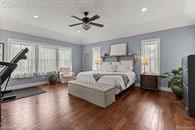 22511 Cherry Hill Street, Dearborn, MI 48124