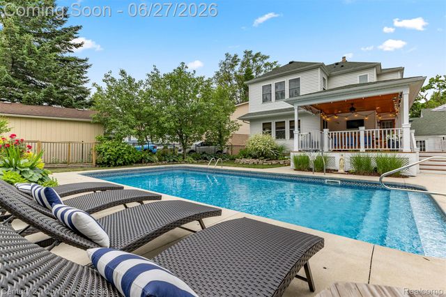 22511 Cherry Hill Street, Dearborn, MI 48124