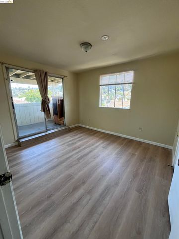 2714 79Th Ave, Oakland, CA 94605
