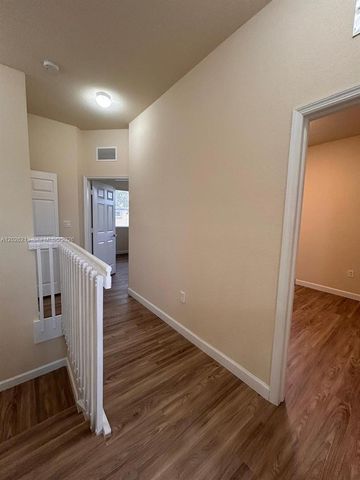9153 SW 227th St 9, Cutler Bay, FL 33190