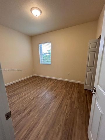 9153 SW 227th St 9, Cutler Bay, FL 33190