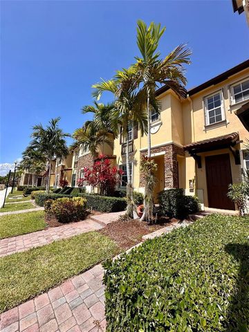 9153 SW 227th St 9, Cutler Bay, FL 33190