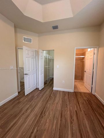 9153 SW 227th St 9, Cutler Bay, FL 33190