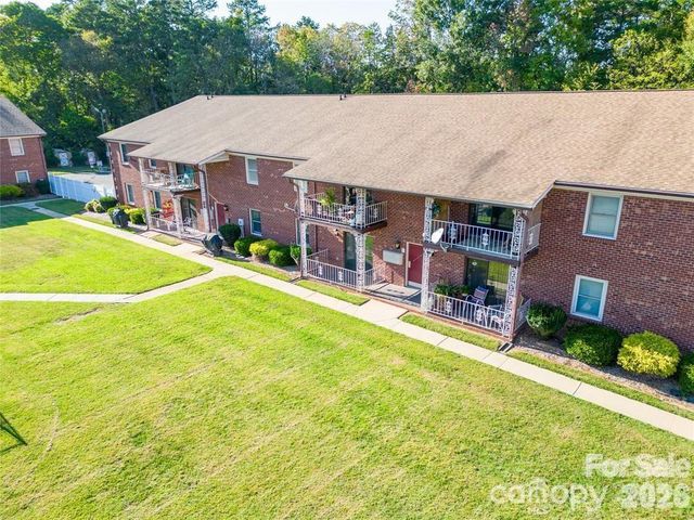 103 Carriage House Drive, Kannapolis, NC 28081