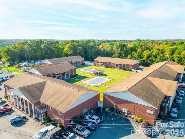 103 Carriage House Drive, Kannapolis, NC 28081